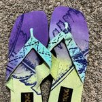 Mystique Boutique Mystique Flip Flops/Sandals Size 9 Photo 2