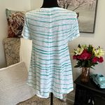 Crown & Ivy White and Blue Graphic Short Sleeve T-Shirt Photo 3