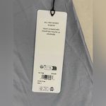 Alo Yoga  NWT All Day Short Sleeve Tee Shirt Top Winter Frost Size L Photo 6