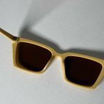 Windsor Women Flat Top Square Sunglasses Photo 3