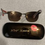 Betsey Johnson  Sunglasses Photo 2