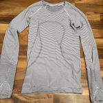 Lululemon  Swiftly Tech Long Sleeve 2.0 full length 2 Photo 0