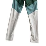 Outdoor Voices Green Pink Colorblock 7/8 Length Leggings Size Medium Photo 4