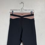 Johnny Was  Calme Onyx Criss Cross 7/8 Leggings Sz M Photo 1