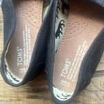 Toms Tom’s Womens Black Classic Black Canvas Slip On Shoes Size 6.5 Photo 2