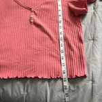 American Eagle  Outfitters Rose Ribbed Cropped Size Large Soft Short Sleeve Top Photo 10
