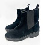 Stuart Weitzman  Henley Black Suede Pull-On Round Toe Chelsea Boots Size 5B Photo 2