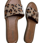 Pierre Dumas  Cheetah Animal Print Lizzie Slide Sandal Size 8.5 Women Sandals Photo 0
