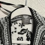 Vince Camuto Cover Up Floral Tropical Print One Size Photo 1