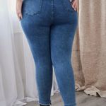 SheIn High Waisted Jeans Photo 2
