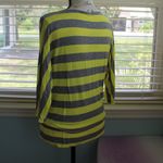 New York & Co. Neck Dressy Yellow Grey Stripe Tee Top Sz Med Photo 4