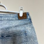 American Eagle Light Wash High Rise Mom Shorts 8 Women Photo 1