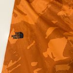 The North Face NWT Sally Ski Pant Insulated Snowpants Women’s XXL Orange Camo Photo 5