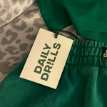 Daily Drills  Kelly Green Set Photo 5