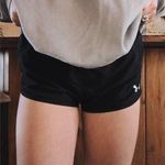 Under Armour Shorts Photo 0