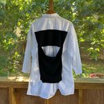 Enfold White And Black V Photo 3