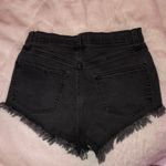 No Bo Jean Shorts Photo 1