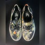 Vans  Womens Black Tropical Palm Floral Print Sneakers M 5.5/W 7 Photo 1