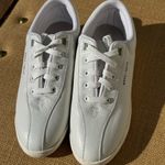 Easy Spirit   AP1 Walking Classic White Sneakers 8N Photo 3