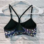 Lululemon  Flow Y Sports Bra size 2 Gator Green Floral Print Photo 4