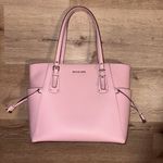 Michael Kors  Voyager Tote Bag Photo 0