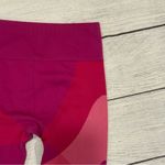 Fabletics  High-Waisted Seamless Colorblock Capri Size Medium Very Berry Pink Photo 10