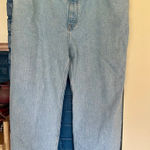 Abercrombie & Fitch  NWT The 90s Relaxed Jean High Rise Light Wash Denim Pants‎ Photo 0