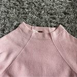 Free People  pink ribbed mock neck bishop long sleeve sweater size medium Photo 4