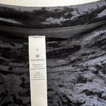 Lululemon - Warm Down Crew Crushed Velvet Black Pullover Winter Casual Leisure Photo 5
