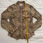 Axes Femme Tan floral snap western shirt with a boho vibe Size M Photo 7