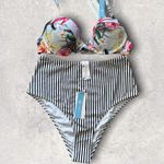 Cupshe bikini set Photo 0