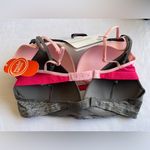 Wonder Nation 2-pack T-Shirt‎ seamless molded cup adjustable back & straps girl’s bra size 38 Photo 8