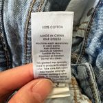 PacSun  Distressed High Rise Mom Jeans Medium Wash sz 27 Photo 5