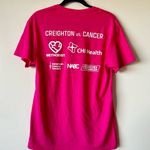 NCAA NWOT Medium Creighton Bluejays Promotion Pink Tshirt  Basketball 50% Cotton Photo 3