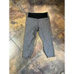 Nike  Dri-Fit 1X Gray Athletic Yoga Capri Leggings Pants Photo 9