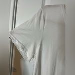 Gentle Fawn  Women’s White Scoop Neck Short Sleeve Basic Tunic T-Shirt Size Large Photo 7