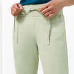 Lululemon NWT  Ready To Rulu Joggers Green Fern Size 6 Photo 2
