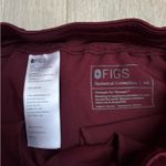 FIGS  High-Waisted Zamora Jogger Scrub Pants Photo 4