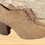 Isola  Elizabeth Tan Suede Booties Sz. 7 Photo 6
