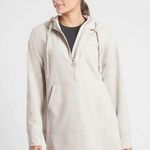 Athleta  Glacier Handkerchief Poncho Abalone Grey oversized hooded XS Photo 0