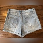 Alice + Olivia Maggie Mr Vintage Cuffed Shorts 27 4 Light Wash S Denim Jean Photo 4