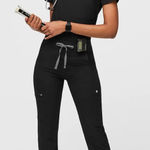 FIGS  scrub set black casma top size small and yola skinny pants size XS Photo 0