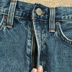 Aritzia “Denim Forum”: The Farrah Cheeky Short Photo 1