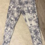 Athleta Marble/Tye-Die  Cropped Leggings  Photo 0