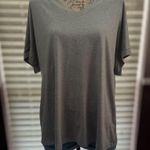 SheIn  LUNE Plus V-Neck Tee Photo 1