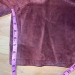 Vintage 1980s Brooks Atelier 100% Leather High Waisted Pleated Shorts size 6 Purple Photo 7