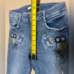 ZARA  Women’s Embroidered Floral Fringe Distressed Denim Jeans Sz 4 Cotton Blend Photo 8