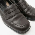 Classic Elements Vintage Y2K Brown Leather Penny Loafers Photo 2