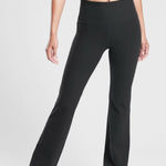 Athleta Black Studio Flare Pant Small 452 Photo 0