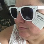 Cotton On Ferris white sunglasses in square shape new Photo 3